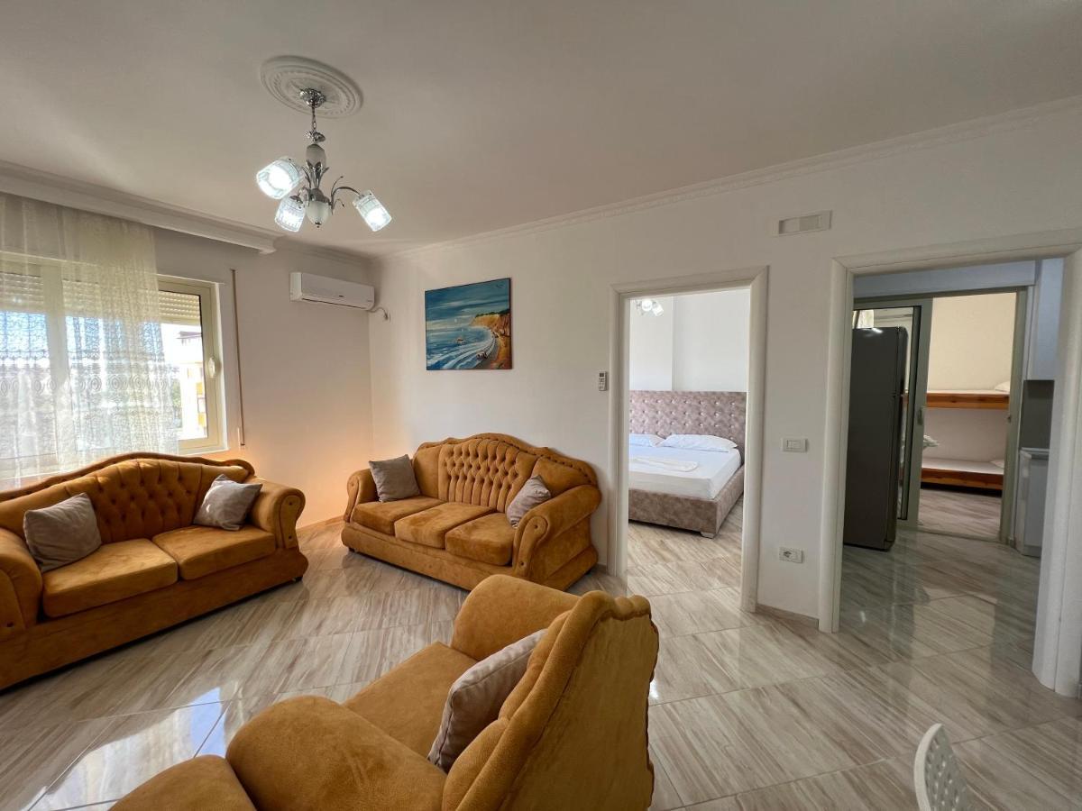 Leo Apartament ドゥラス エクステリア 写真