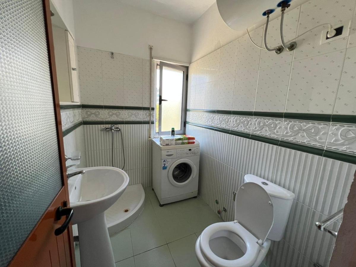 Leo Apartament ドゥラス エクステリア 写真