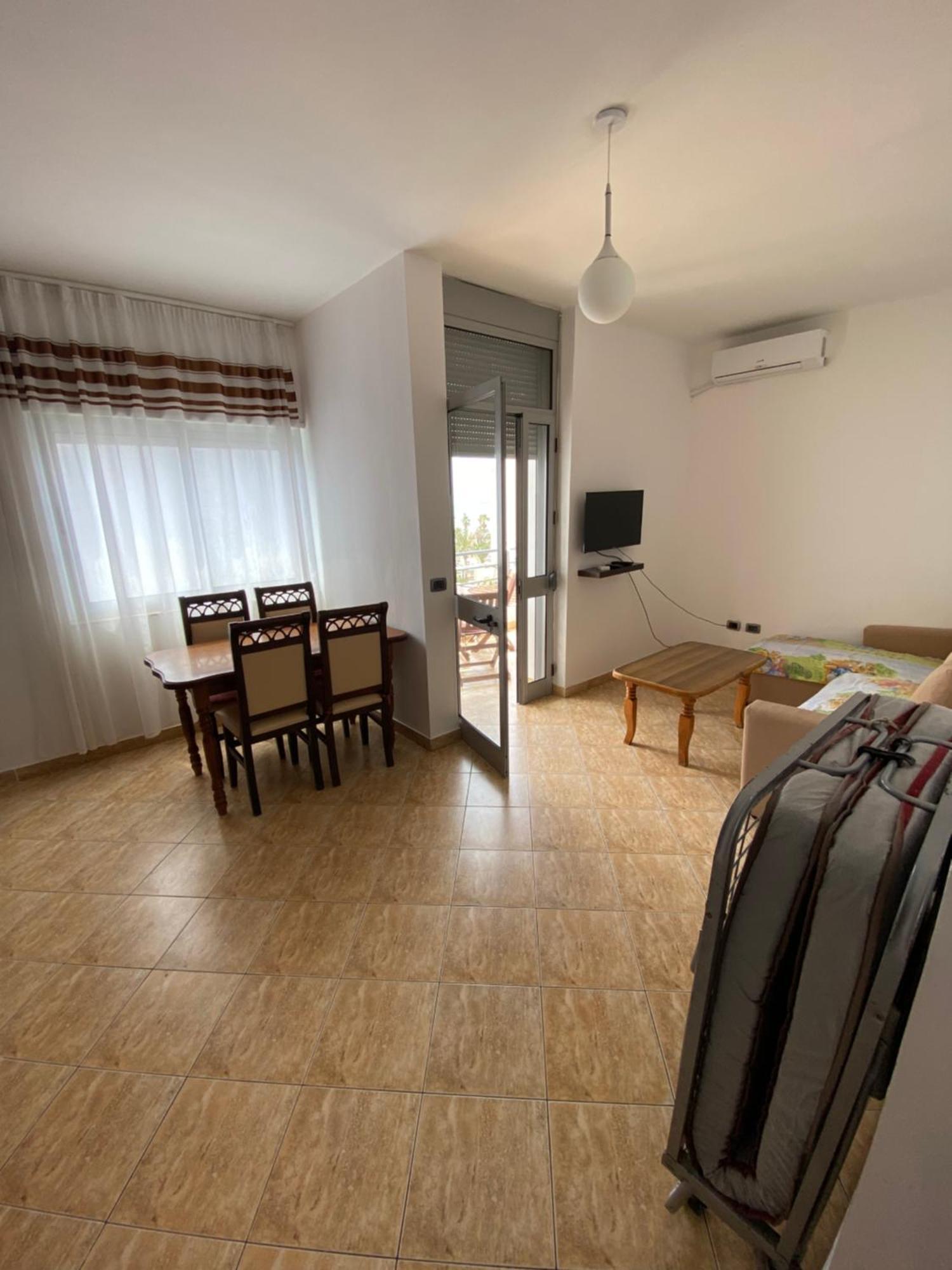 Leo Apartament ドゥラス エクステリア 写真