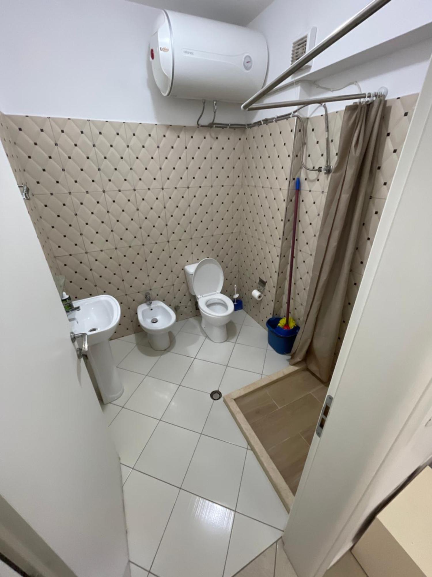 Leo Apartament ドゥラス エクステリア 写真